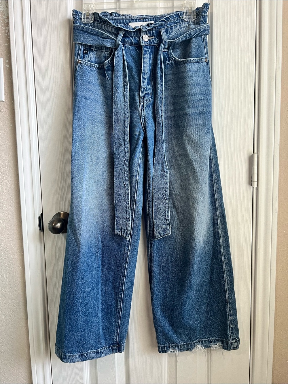 KanCan wide Leg Jeans with Tie Belt